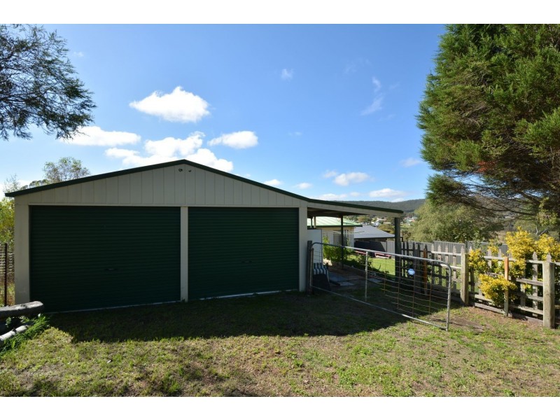 9 Cook Street, Portland NSW 2847
