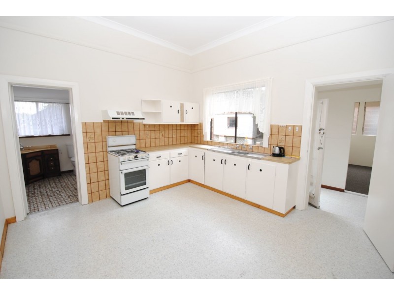 44 Hayley Street, Lithgow NSW 2790