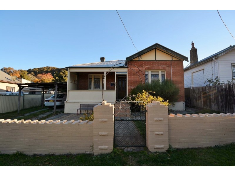 10 Clwydd Street, Lithgow NSW 2790