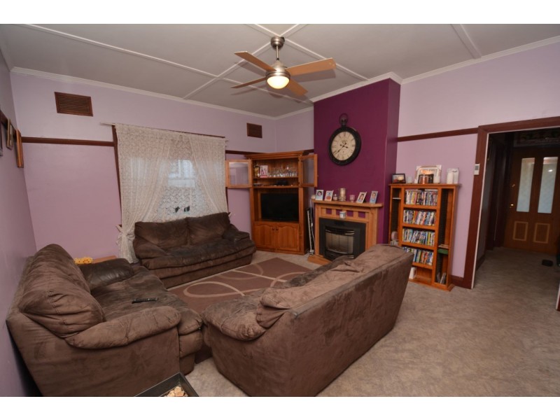 10 Clwydd Street, Lithgow NSW 2790