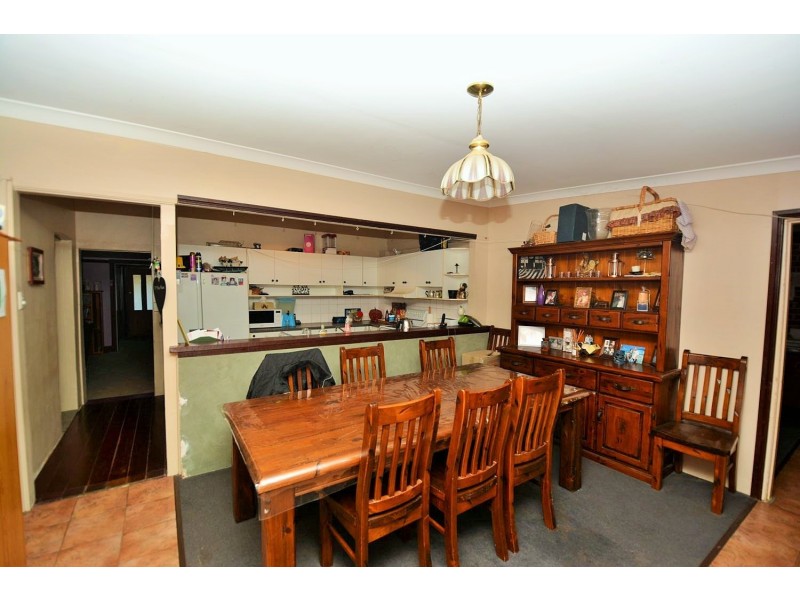 10 Clwydd Street, Lithgow NSW 2790
