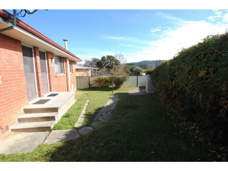 25 Maple Crescent, Lithgow NSW 2790