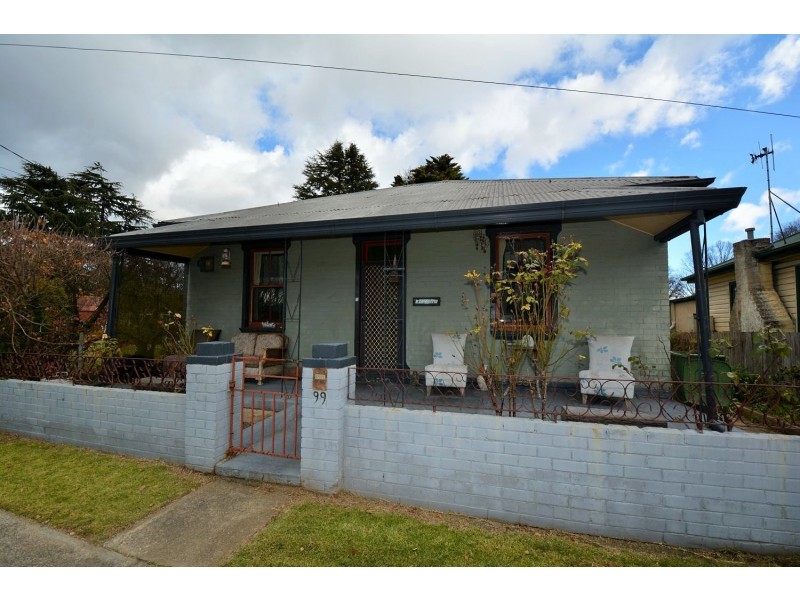 99 Coalbrook Street, Lithgow NSW 2790