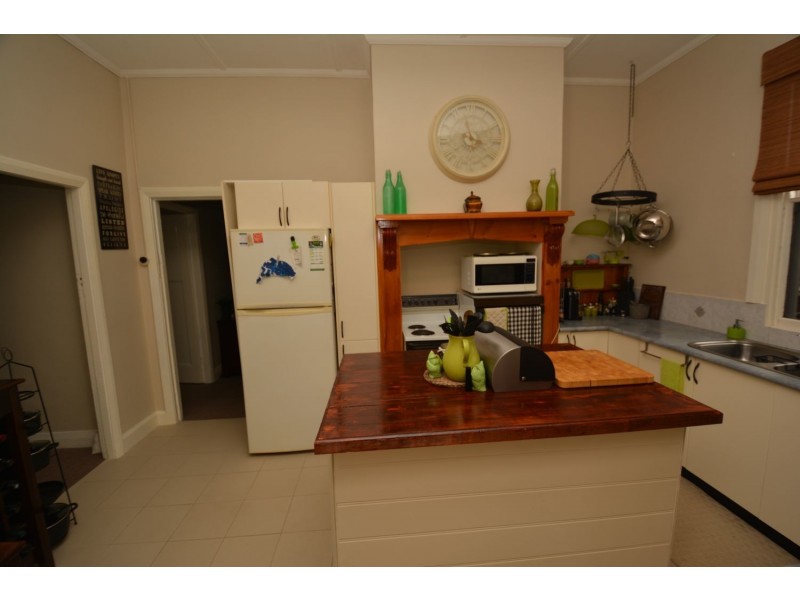 12 The Circle, Lithgow NSW 2790