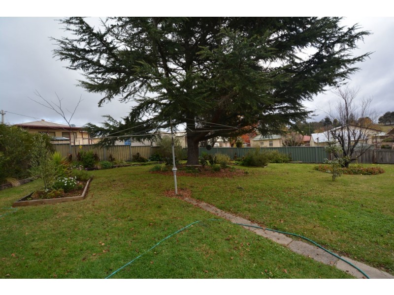 12 The Circle, Lithgow NSW 2790