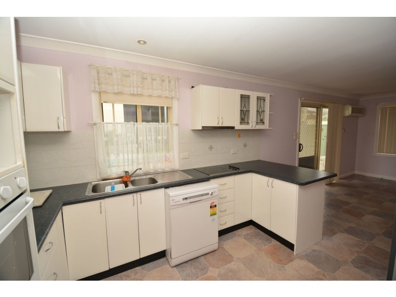 42 Wolgan Street, Portland NSW 2847