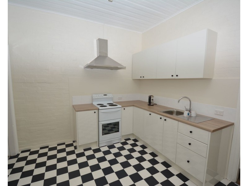 12 John Street, Lithgow NSW 2790