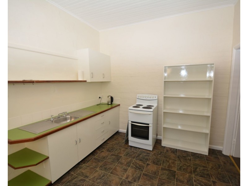 12 John Street, Lithgow NSW 2790