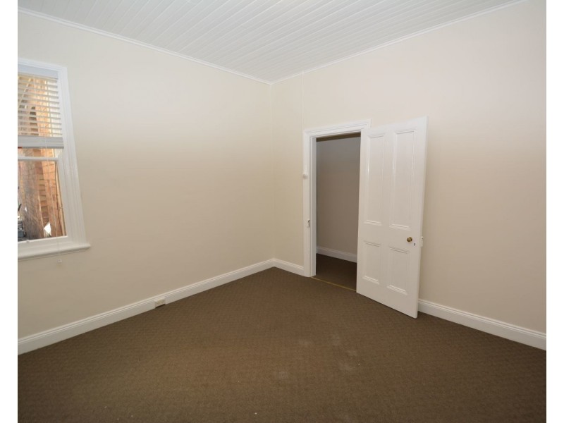 12 John Street, Lithgow NSW 2790