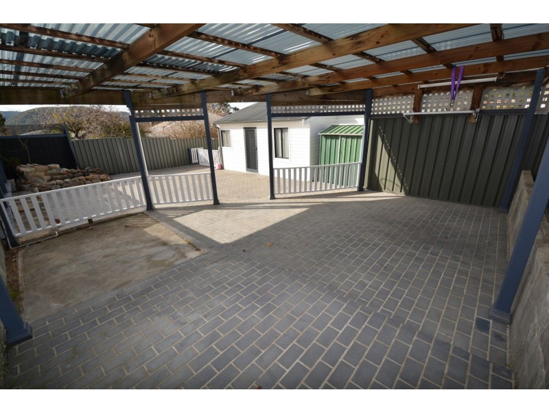 19 Lemnos Street, Lithgow NSW 2790