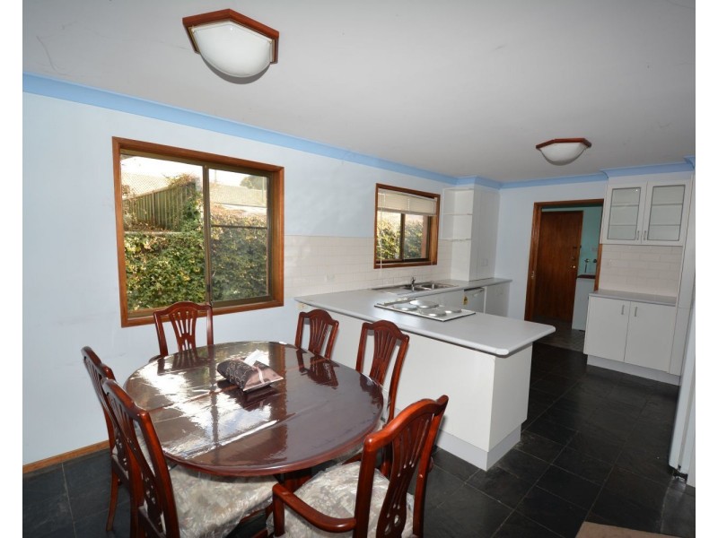 8 Kremer Crescent, Wallerawang NSW 2845