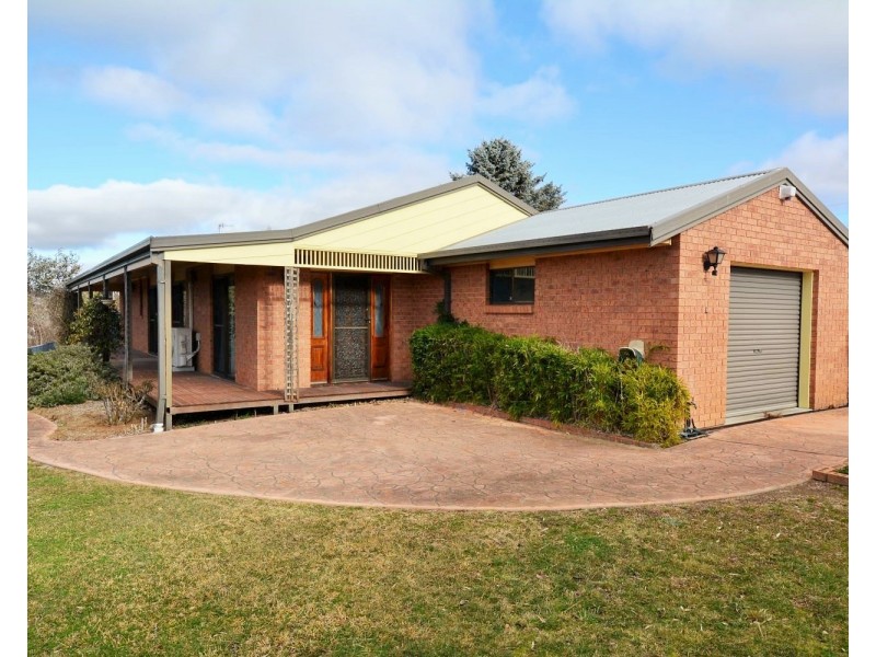 8 Kremer Crescent, Wallerawang NSW 2845