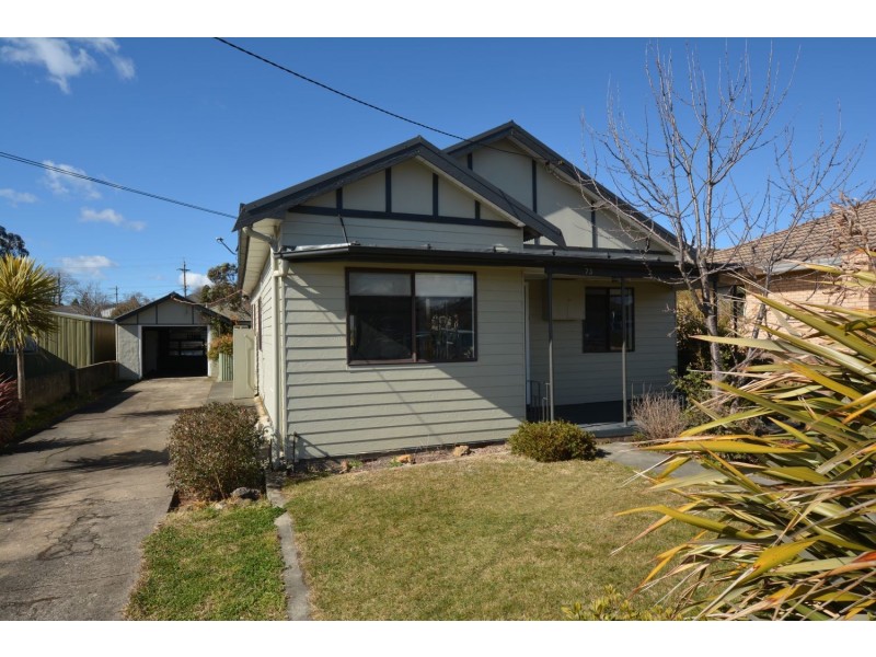 73 Rifle Parade, Lithgow NSW 2790
