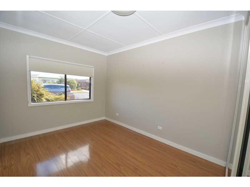 73 Rifle Parade, Lithgow NSW 2790