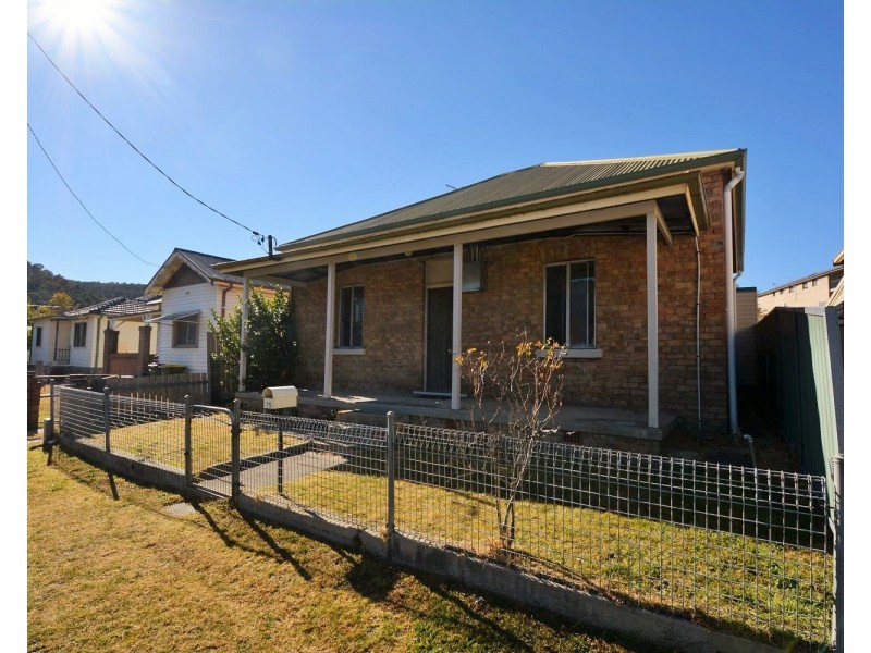 75 Inch Street, Lithgow NSW 2790