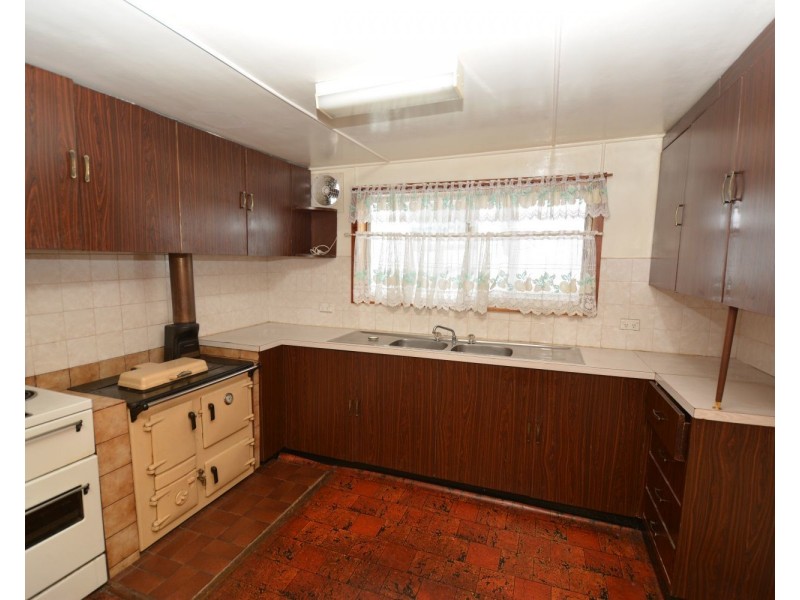 61  Macauley Street, Lithgow NSW 2790