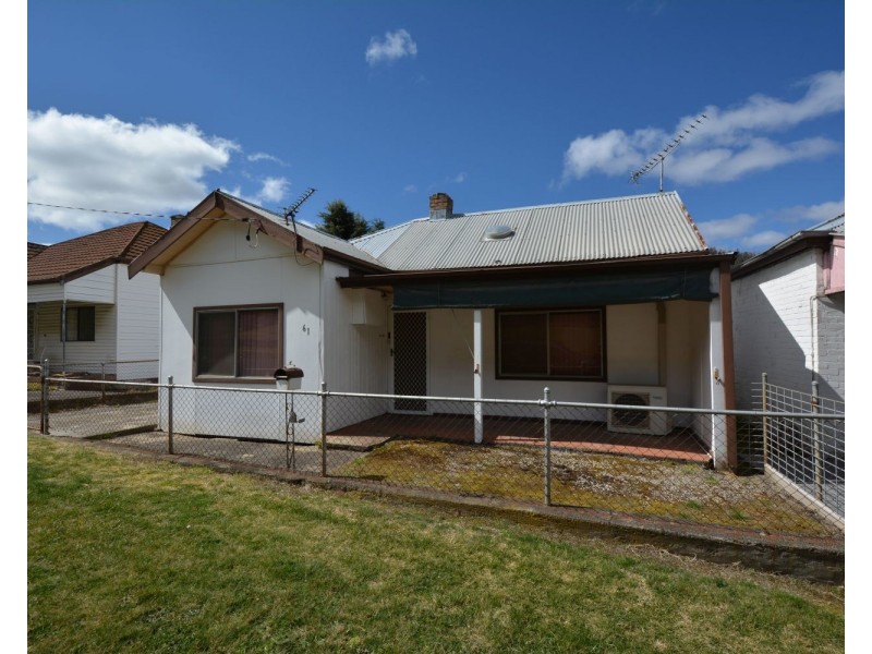 61  Macauley Street, Lithgow NSW 2790