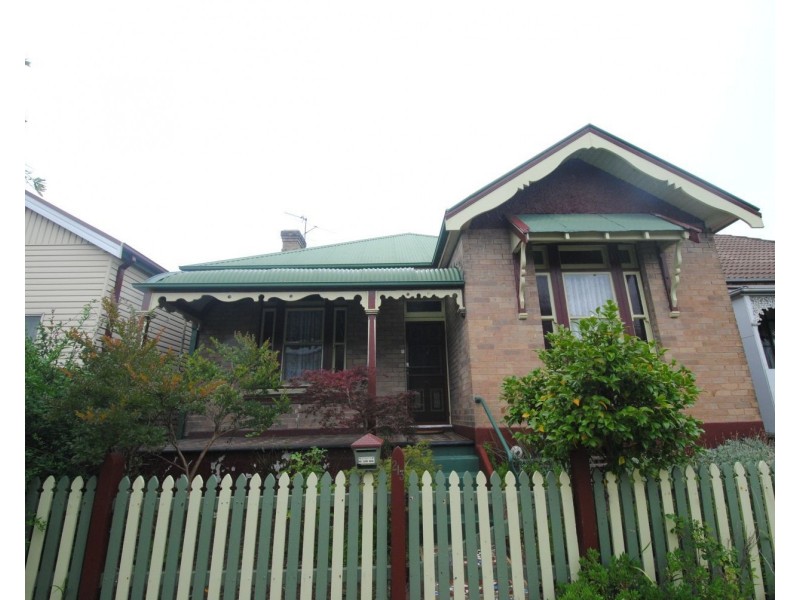 213 Mort Street, Lithgow NSW 2790