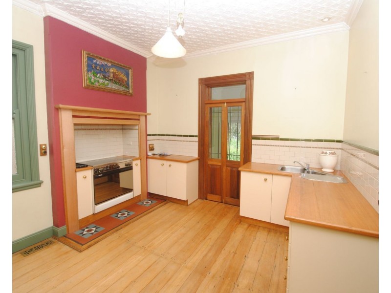 213 Mort Street, Lithgow NSW 2790