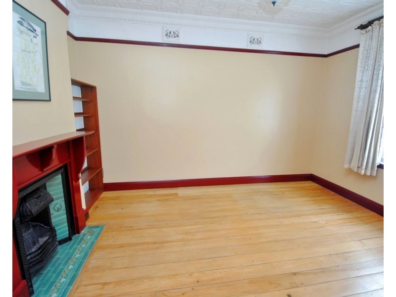 213 Mort Street, Lithgow NSW 2790