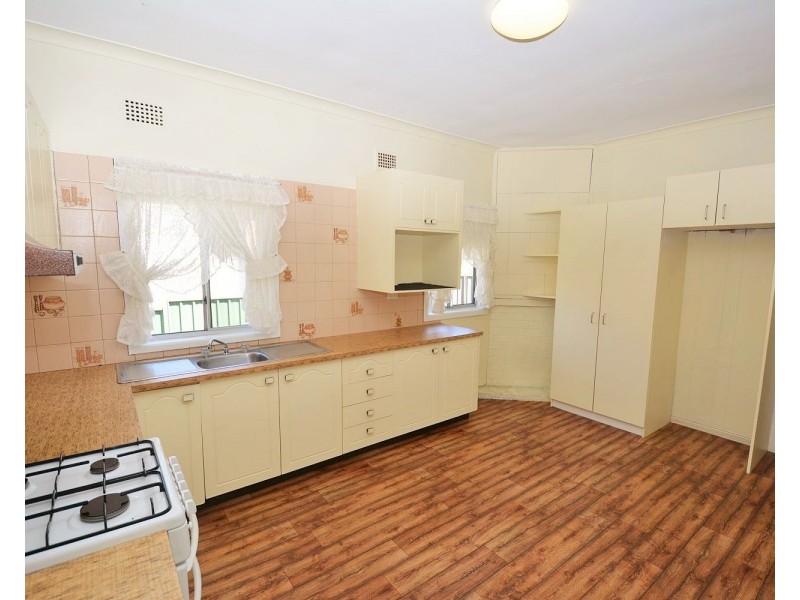 1085 Great Western Highway, Lithgow NSW 2790