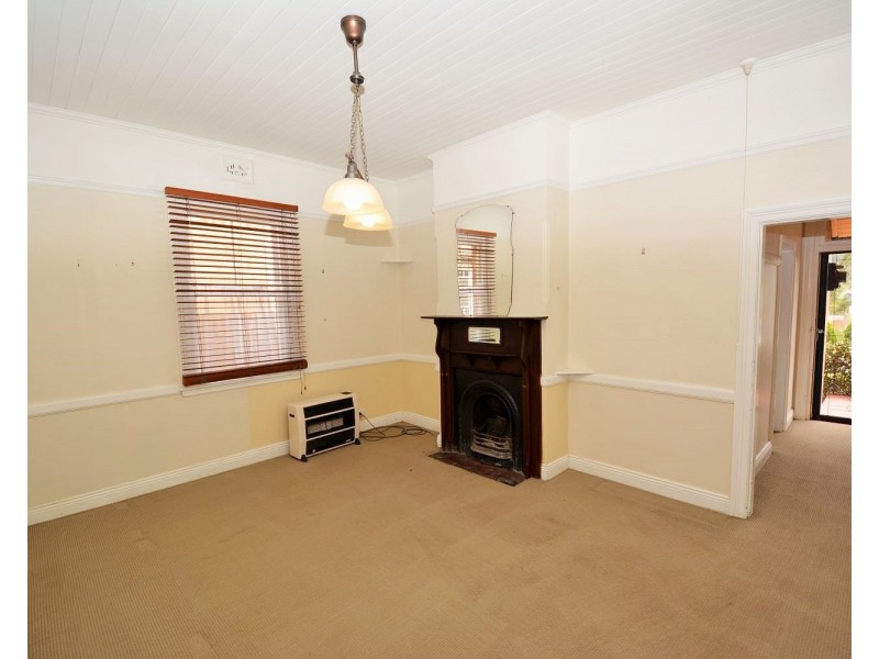 47 Chifley Road, Lithgow NSW 2790