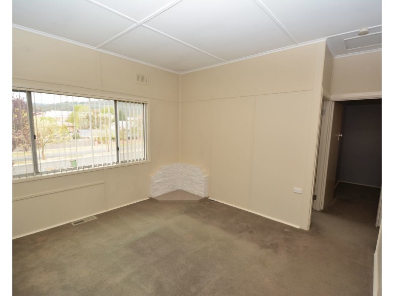 71 Musket Parade, Lithgow NSW 2790