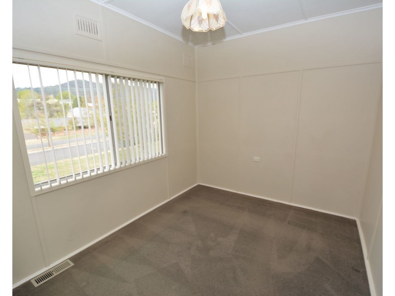 71 Musket Parade, Lithgow NSW 2790