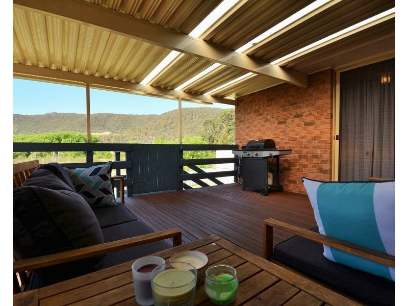 14 Chivers Close, Lithgow NSW 2790