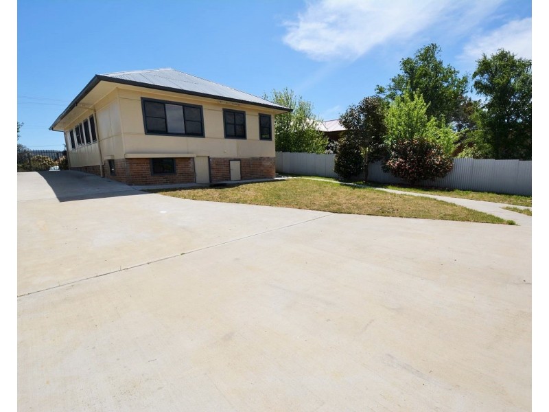 1067  Great Western Highway, Lithgow NSW 2790