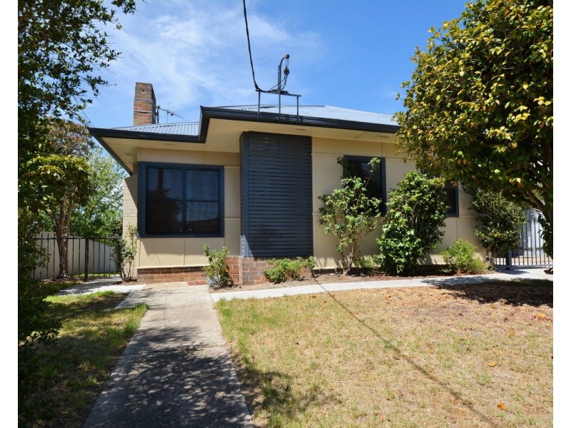 1067  Great Western Highway, Lithgow NSW 2790