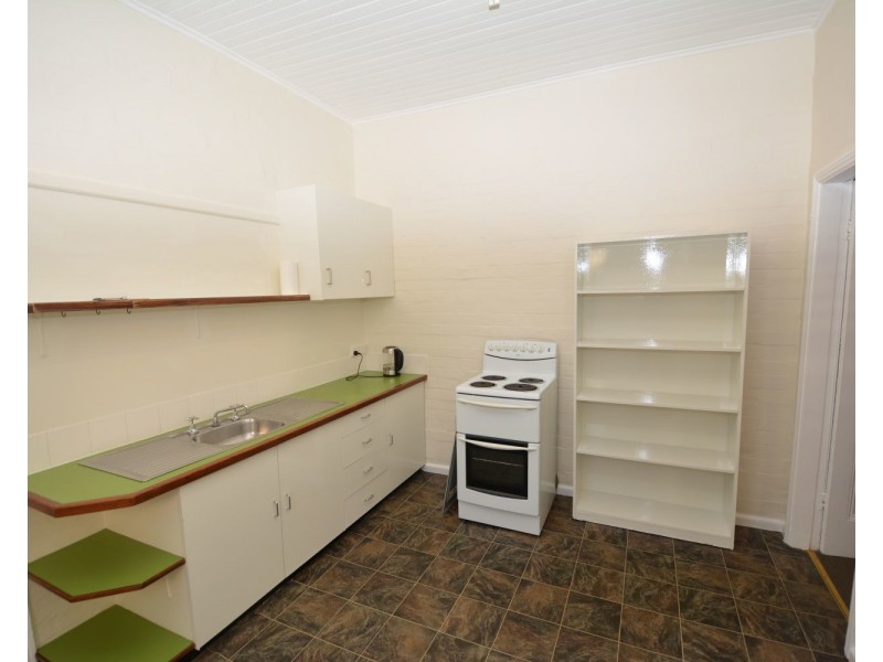 12 John Street, Lithgow NSW 2790