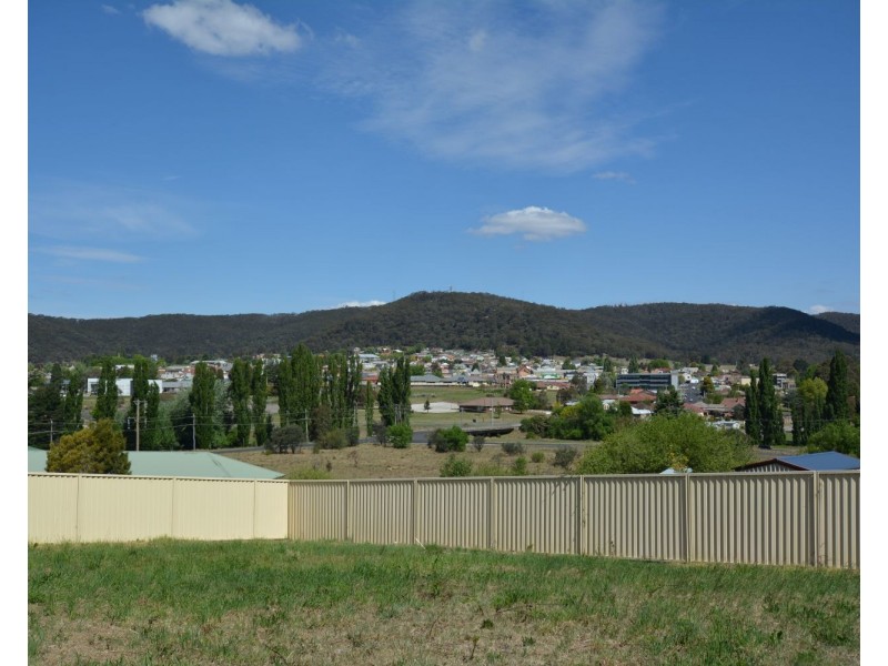 12 Hepburn Street, Lithgow NSW 2790