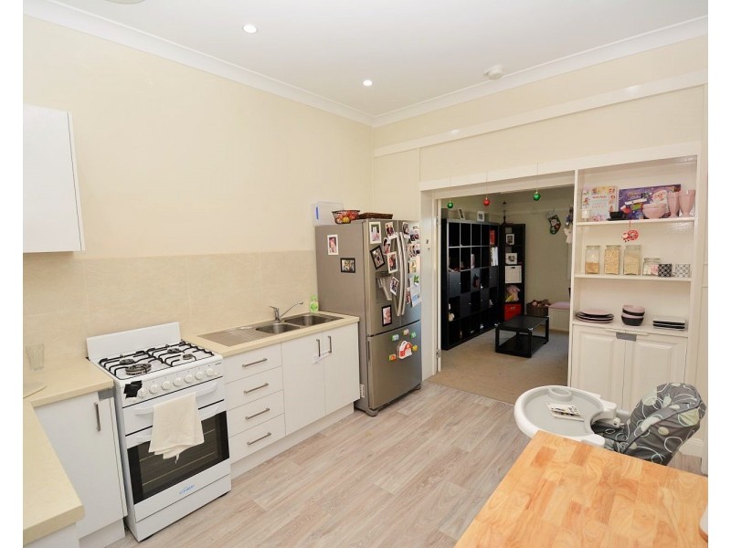 109 Martini Parade, Lithgow NSW 2790