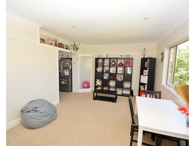 109 Martini Parade, Lithgow NSW 2790