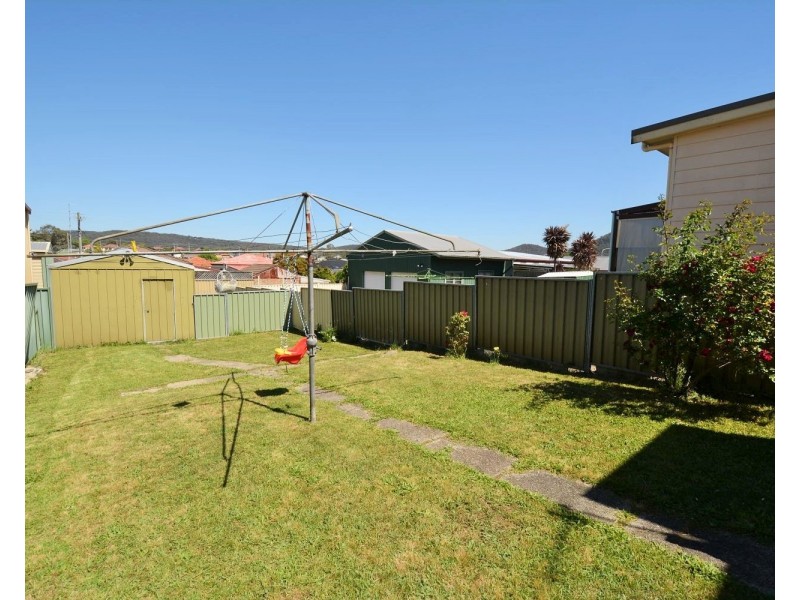 109 Martini Parade, Lithgow NSW 2790