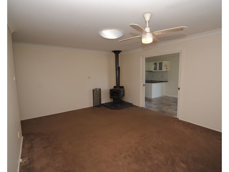 42 Wolgan Street, Portland NSW 2847