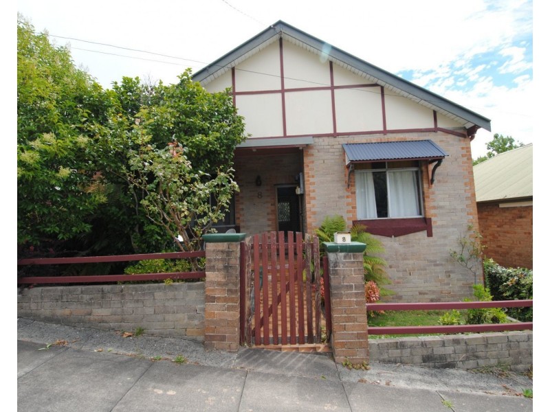 8 Bridge Street, Lithgow NSW 2790