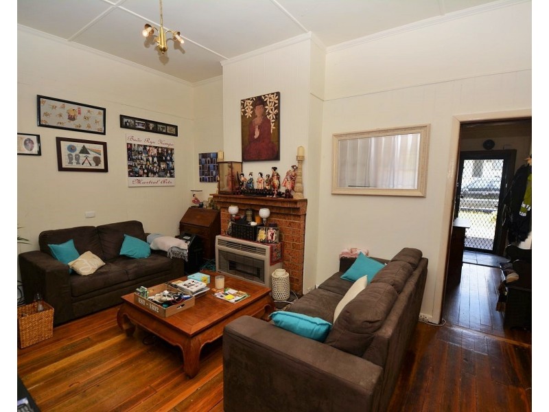 36 Chifley Road, Lithgow NSW 2790