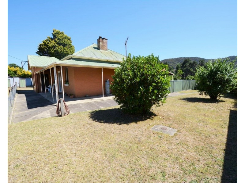 76 Geordie Street, Lithgow NSW 2790