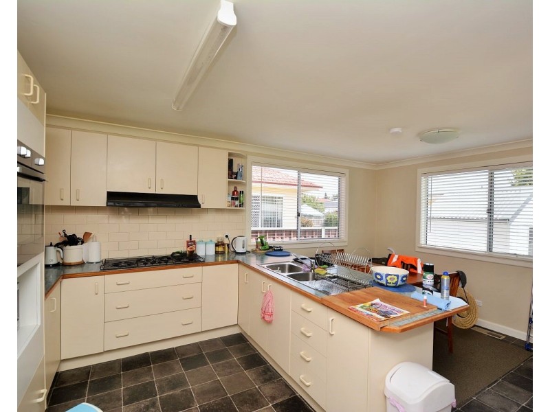 66 Rifle Parade, Lithgow NSW 2790
