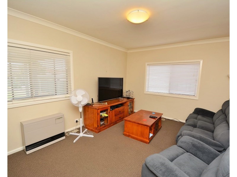 66 Rifle Parade, Lithgow NSW 2790