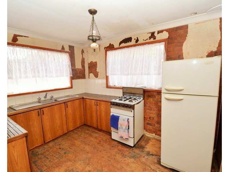 33 Bells Road, Lithgow NSW 2790