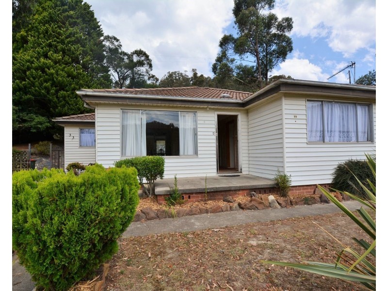 33 Bells Road, Lithgow NSW 2790
