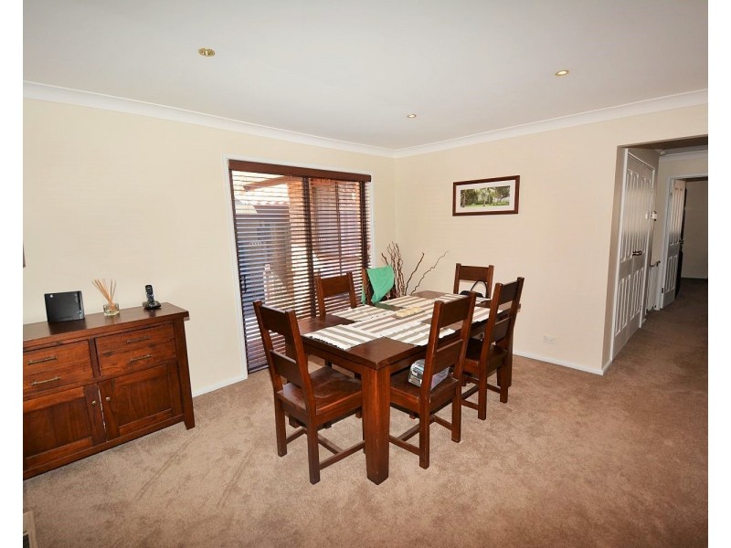 8 Enfield Avenue, Lithgow NSW 2790