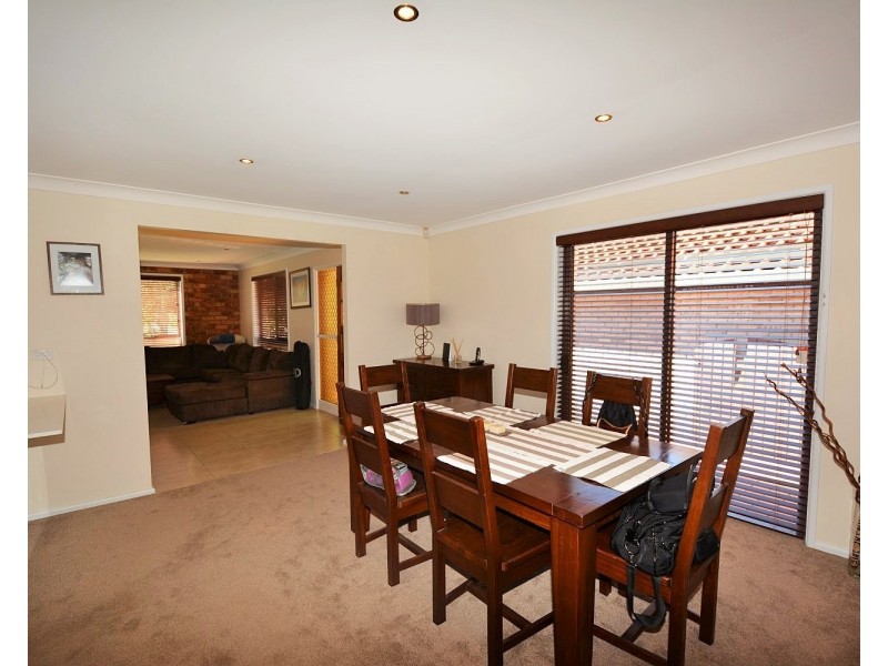 8 Enfield Avenue, Lithgow NSW 2790