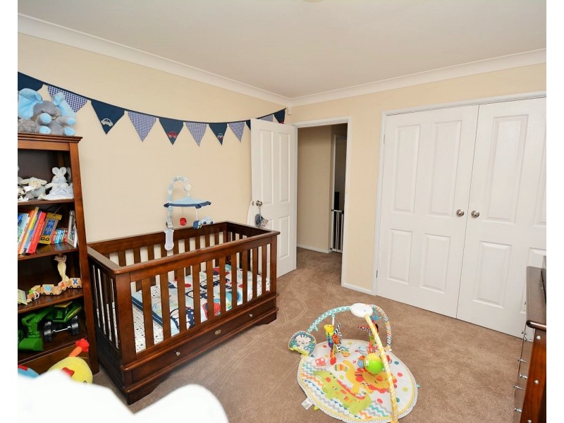 8 Enfield Avenue, Lithgow NSW 2790