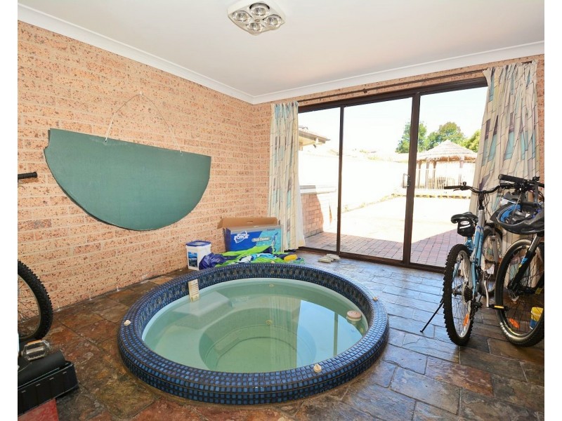 8 Enfield Avenue, Lithgow NSW 2790