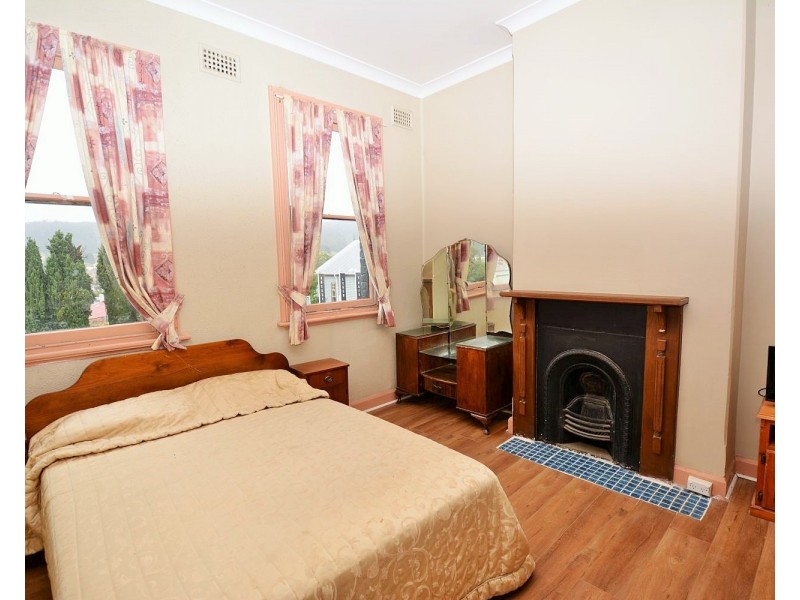 1  Main Street, Lithgow NSW 2790