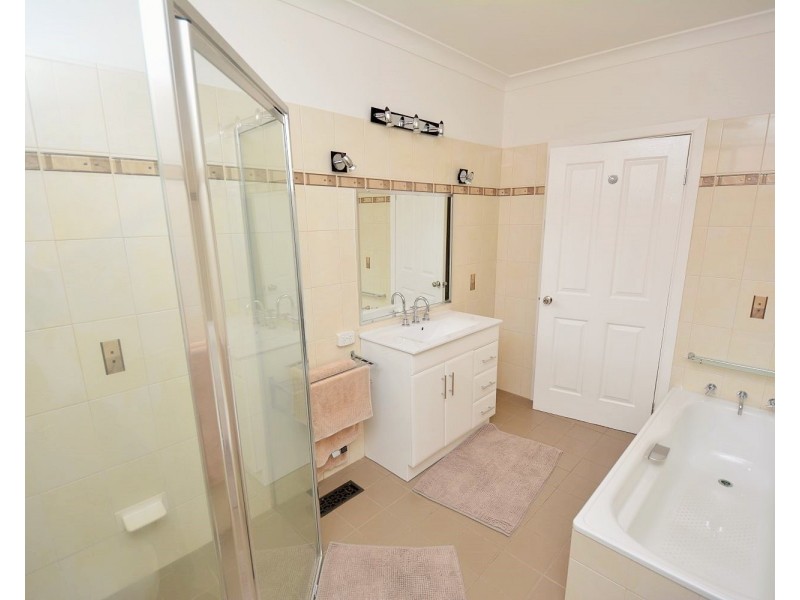 11 Selwyn Street, Lithgow NSW 2790
